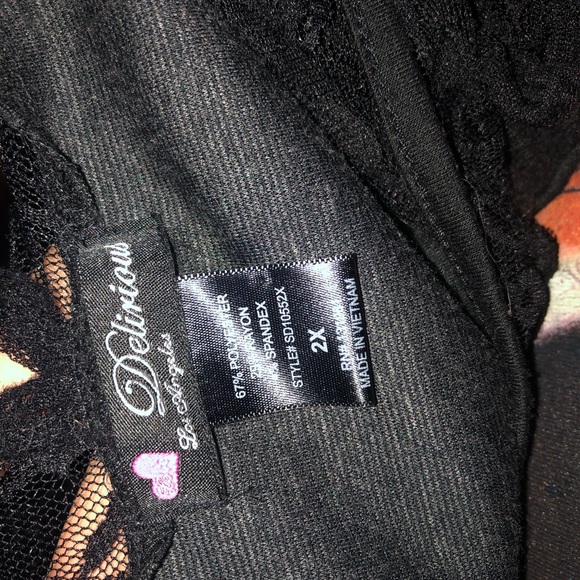 Dark grey A-line dress with black lace on top - Picture 3 of 3